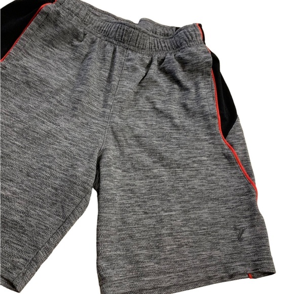 Old Navy | Active Shorts Size L (10-12) Gray Red - Picture 4 of 5